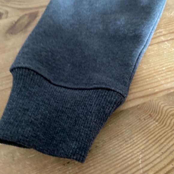 Full zip sweatshirt -- Romeo and Juliet on Broadway crew-only show merch! - Picture 6 of 10